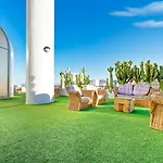Bull Astoria فندق 3*