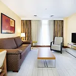Bull Astoria فندق 3*