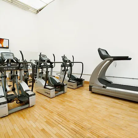 酒店 Bull Astoria 3*