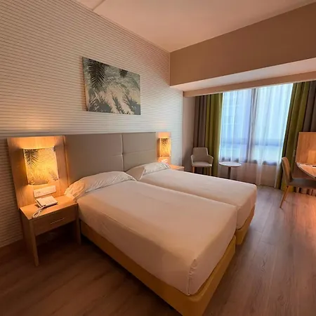 Szálloda Bull Astoria 3*