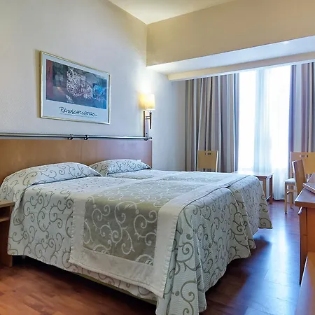 Bull Astoria 3*