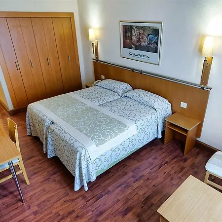 Ξενοδοχείο Bull Astoria 3*
